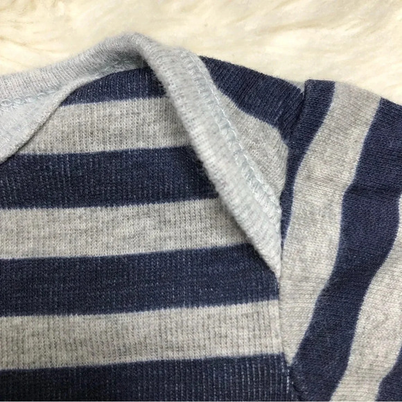 Gerber Onesie DiaperShort Blue /  Grey Stripes Size Newborn - Picture 7 of 16